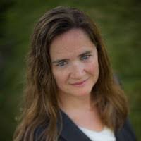 Sara Mauney's Instagram, Twitter & Facebook