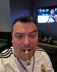 Enjoying a fine cigar at the lounge at Harrahs right before my show tonight  at 9:30 at Harrahs life is good and so much of this I owe to you and your