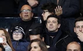 Marié à amanda sthers, il est père de deux enfants : Amanda Sthers La Famille Recomposee De L Ex Femme De Patrick Bruel