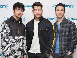 Join team jonas® fan club to be the first to hear about music and news. The Jonas Brothers Nickelodeon Fandom