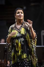 Anna netrebko said she went straight into isolation when she noticed she was getting sick, even if the tests were still negative at that point. Anna Netrebko And Yusif Eyvazov Pay Tribute To Rome With Gala Concert Outstanding English Edition Agencia Efe
