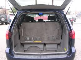 It's a 2004 toyota sienna le with 82k miles that appears to be well taken care of. Power Outlet Not Working On Sienna 2005 Le Hugorasmussen S Blog