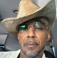 Good afternoon everyone hope you are having a Wonderful Wednesday! Good  afternoon Ralph 🌞 #ItsHumpDay