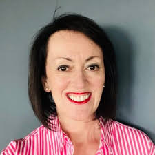 Eva Lindsay (@EvaLindsay20)