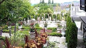 Gartengestaltung Ideen Fur Ein Romatisches Italienisches Garten Flair Italienischer Garten Gartendesign Ideen Gartengestaltung