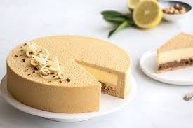 Entremets Praline Et Citron Empreinte Sucree Gateaux Et Desserts Gateau Patissier Patissiere