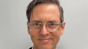 Jeanie Jones earned $42,700 during 2020 at Illinois Department of Human  Services