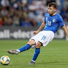 Inter mailand (offiziell heißt der verein football club internazionale milano) ist ein italienischer fußballverein. Nicolo Barella Signs 5 Year Inter Milan Contract After Cagliari Calcio Transfer Bleacher Report Latest News Videos And Highlights