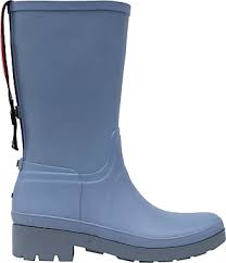 Doublées de laine chaude et douillette, les bottes de neige s'accordent, elles, avec nos pantalons hardshell et nos manteaux de ski pour les sports d'hiver. Bottes Tommy Hilfiger 236 Produits Stylight