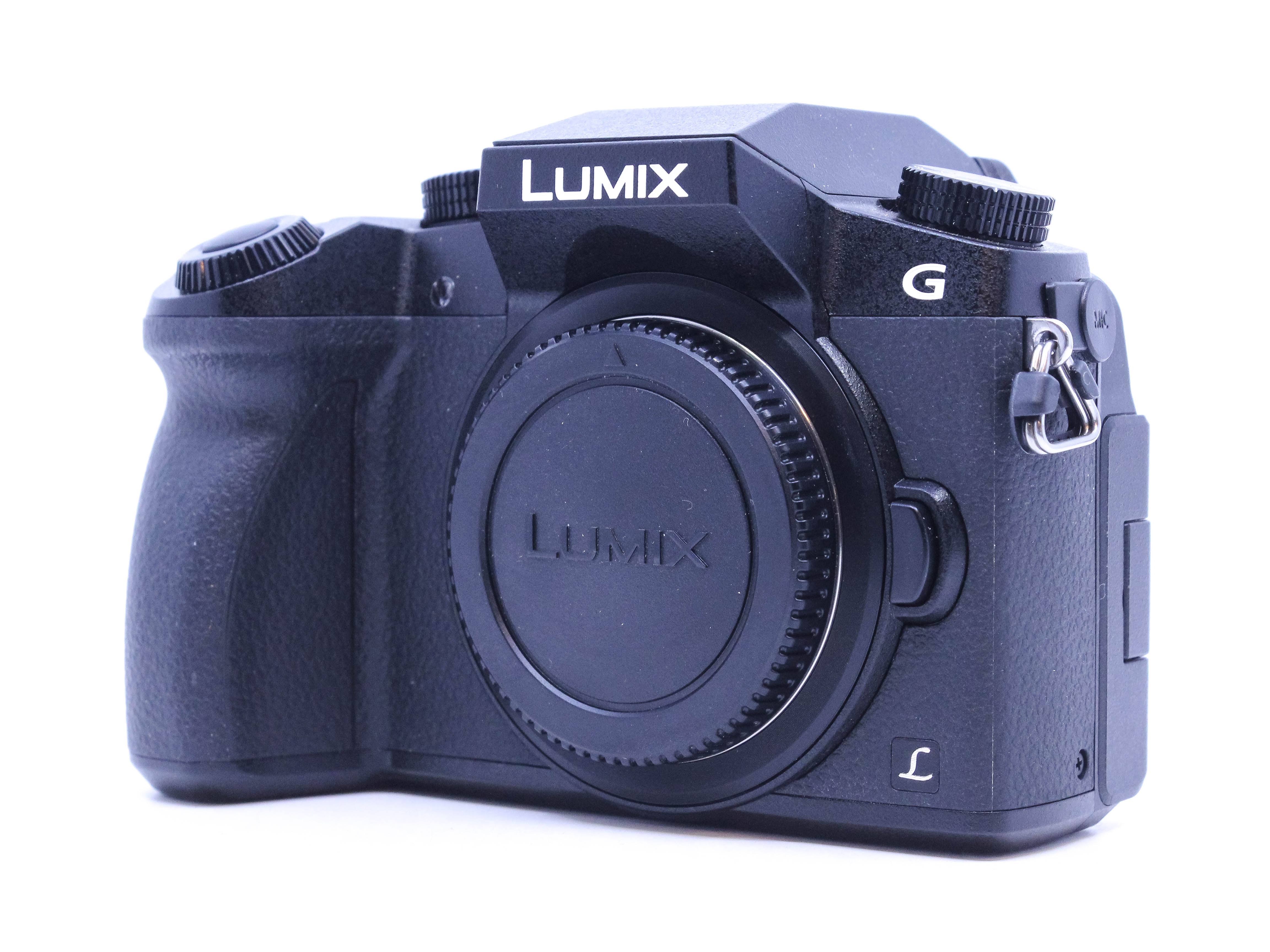 Panasonic Lumix G7 Mirrorless Camera with 14-42mm Lens