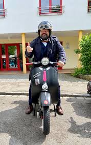 Check spelling or type a new query. Vespa Gentleman Giro 2021 Elterninitiative Krebskranker Kinder Augsburg Lichtblicke E V