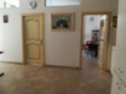 Ingresso, ampio soggiorno, cucinino separato, bagno, due camere (una grane e u. Appartamento In Vendita A San Benedetto Del Tronto Cod V408