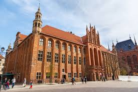 400 bin €* 21 nis 1990, hamburg, almanya. 15 Best Things To Do In Torun Poland The Crazy Tourist