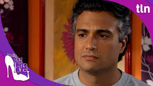 Juan Carlos se da cuenta de lo difícil que es ser mujer