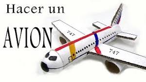 Hacer aviones de papel es muy sencillo, pero hacerlo bien y perfecto tiene su pequeña dificultad. Reciclaje Como Hacer Un Avion Youtube