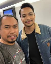 Musim kedua One Cent Thief akhirnya kembali, dan kali ni memang padu habis!  Iman Shah dan geng Digital Karma siap dengan misi gila untuk robohkan  empayar jenayah Ibu Zara yang penuh kuasa.