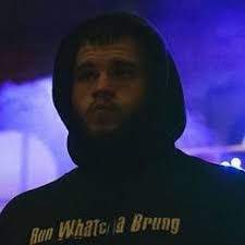 Cameron Ashby's Instagram, Twitter & Facebook