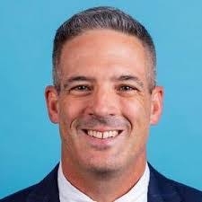 Cortney Thompson's Instagram, Twitter & Facebook