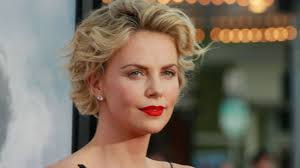 8:24 μμ, σαββατο 18 ιουλ. H Sarliz 8eron Peta3e Sthn Krhth Me Aegean Photo Airnews