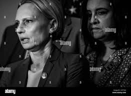 Nicole to her right Black and White Stock Photos & Images