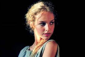 Mamy takie czasy, w których kobiety poddawane są presji, jeśli chodzi o właściwie każdy aspekt życia. Quo Vadis Co Slychac U Magdy Mielcarz I Pawla Delaga Film