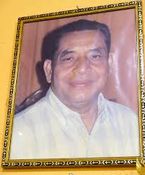 🤔LOS SEGUIDORES DE CHALATENANGOSV PREGUNTAN...¿De quién fue la idea de que  en Chalatenango existieran colonias redondas?. R/ El personaje detrás de la  idea de que existieran colonias redondas en Chalatenango fue el