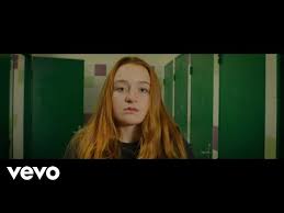 Claudio cap�o touche en plein coeur avec un clip d�di� � son fils. Paroles De Ma Jolie Explication Claudio Capeo Greatsong