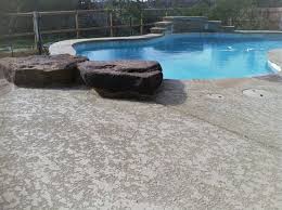 This was not surprising to mortex as concrete slab quality was already decreasing (less cement weight, etc). The Unique Texture Of This Pool Deck Knockdown Finish Complements The Large Stone Accents Around The Pool Call 281 407 Pool Deck Pool Decking Concrete Pool