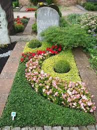 Blumen Freund Ladenburg Friedhofsgartnerei Grabbepflanzung Bepflanzung Grabgestaltung