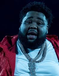 I hate a btch that wake up and share post all day like do you have a  dad????? Have you brushed your teeth ????? Washed that a$$?????