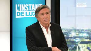 Suivez l'évolution de l'épidémie de coronavirus / covid19 dans le monde. Jacques Legros Au Bord Des Larmes Dans Le Jt De 13h De Tf1 Je Ne Peux Pas Refermer Ce Journal Sans Vous Dire Ma Tristesse