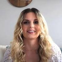 Alyssa Bates Filming Homeschooling For Kids