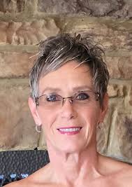 I will be in Ocala December through the end of April. I am looking for  recommendations for someone to cut my hair. I get it razor cut, which I  have found a