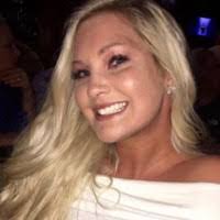 Shelby Crouse's Instagram, Twitter & Facebook