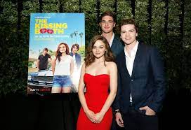 The third and final installment of the the kissing booth movie series, which was announced a year ago just after the kissing booth 2 released (via. Pgqeooixsypqbm