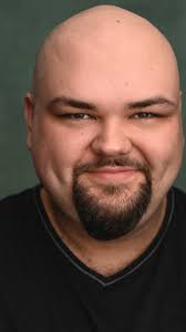 Michael Robert-Lowe (@michaelrobertlowe) • Instagram photos and videos