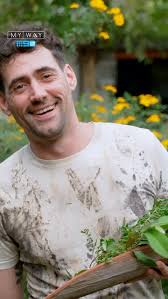 Happy Birthday to our mentor, Mother of bush foods, our emotional support,  the hilarious, the one the only Aunty Dale Chapman!! Love you Aunty!!!  😘😘😘 @my.dillybag