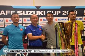 Live streaming malaysia vs vietnam (12.6.2021) perlawanan kelayakan di antara pasukan malaysia menentang vietnam akan diadakan di stadium al maktoum, dubai pada 12 jun 2021, awal pagi sabtu dan akan disiarkan secara langsung di saluran rtm tv1 serta astro arena. Fa Malaysia On Twitter 2018 Aff Suzuki Cup Final 1 Pre Match Press Conference Malaysia Vs Vietnam Read More At Https T Co Vmk56kclst Fam Harimaumalaya Affsuzukicup18 Https T Co Tzq7mx2juf