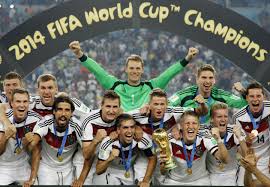 Lista de jugadores, suplentes, posiciones, número, entrenador y staff. Una Mirada A La Seleccion De Alemania La Actual Campeona Del Mundial De La Fifa Critica