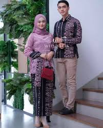 Model baju batik kerja lengkap model batik couple. Termurah Cod Zafira Couple Baju Couple Batik Keluarga Baju Couple Batik Remaja Batik Couple Atasan Baju Batik Couple Untuk Pesta Baju Batik Modern Batik Couple Dress Model Baju Batik Couple Modis