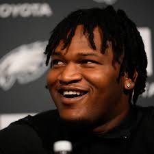 Eagles' top pick gets fully guaranteed contract