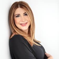 Melina Valencia's Instagram, Twitter & Facebook