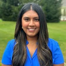 Ashley Steinberger's Instagram, Twitter & Facebook