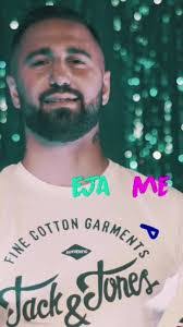 Linda Mende's Instagram, Twitter & Facebook