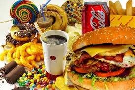 Per capire quali alimenti andrebbero evitati durante una dieta chetogenica occorre prima chiarire in cosa consiste la dieta chetogenica. Cibi Da Non Dare Ai Bambini