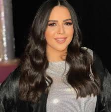 ونشرت إيمي سمير غانم، عبر حسابها الخاص على موقع التواصل الاجتماعي انستغرام، صورة لوالدتها الفنانة. Ø§ÙŠÙ…ÙŠ Ø³Ù…ÙŠØ± ØºØ§Ù†Ù… Emy Samir Ghanim Photos Facebook