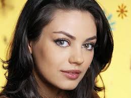 For those of you who have never noticed, mila kunis's eyes are two different colors, her left eye is brown and her right eye is green. Beautiful Face Of Mila Kunis Hollywood Actress Wallpaper Mila Kunis Eyes Close Up 800x600 Wallpaper Teahub Io