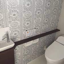 バス トイレ 1階トイレ アクセントクロス 北欧 フィンレイソン などのインテリア実例 2017 04 02 09 56 47 roomclip ルームクリップ トイレ アクセントクロス トイレ 壁紙 おしゃれ トイレ おしゃれ