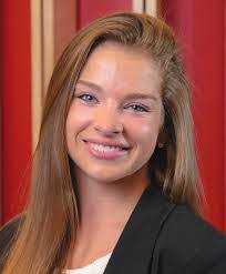 Matthew Earp's Instagram, Twitter & Facebook