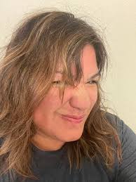 Bad day, writers! We, Bald Squad is looking for aspiring writers who seek  for knowledge in writing and at the same time, build friendship with its  co-writers! —Don't mind the squad's name,